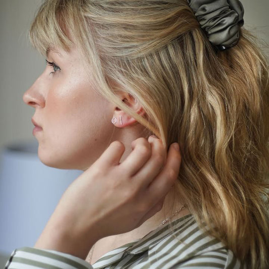 Hammered bar earrings