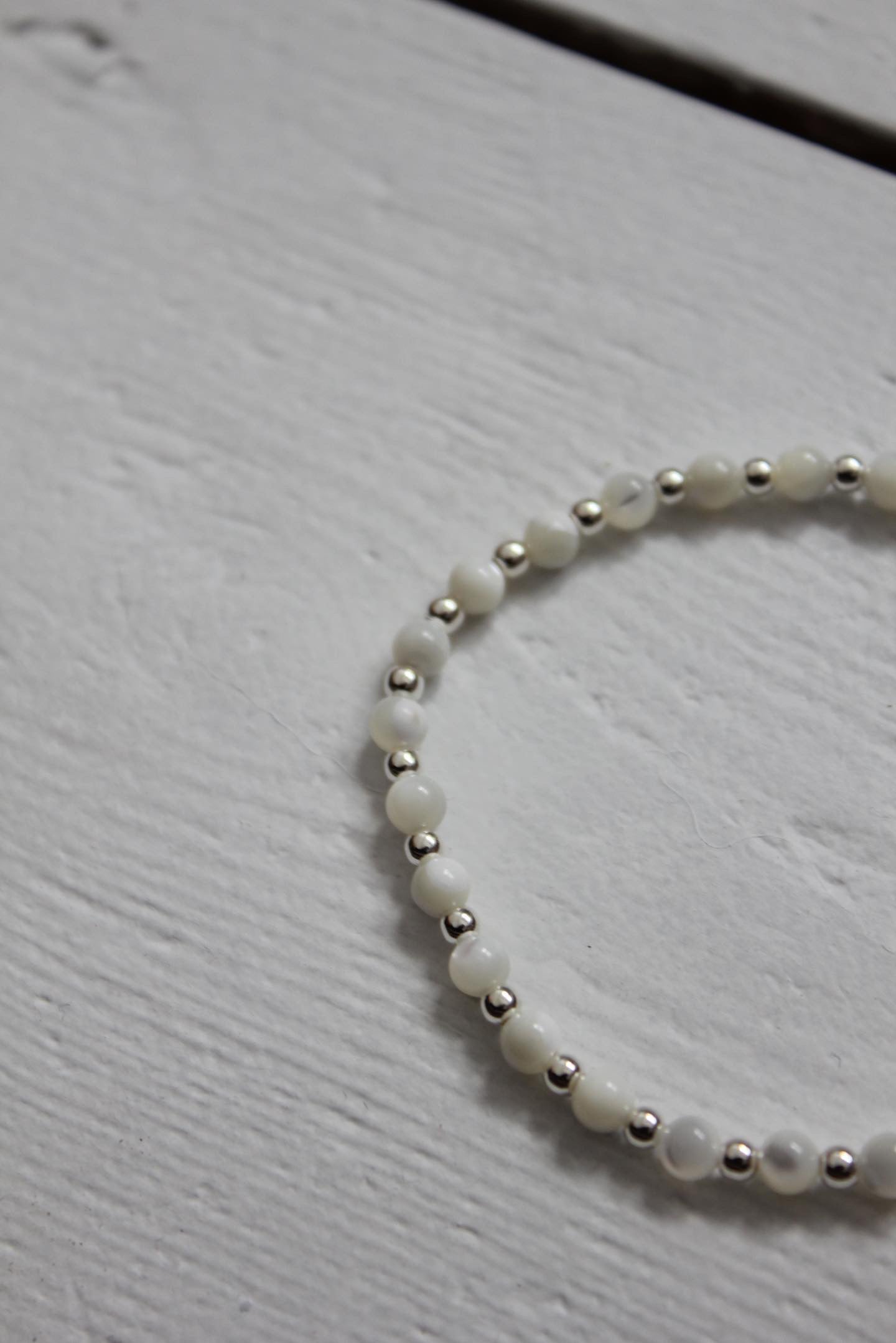 Pearl bead bracelet