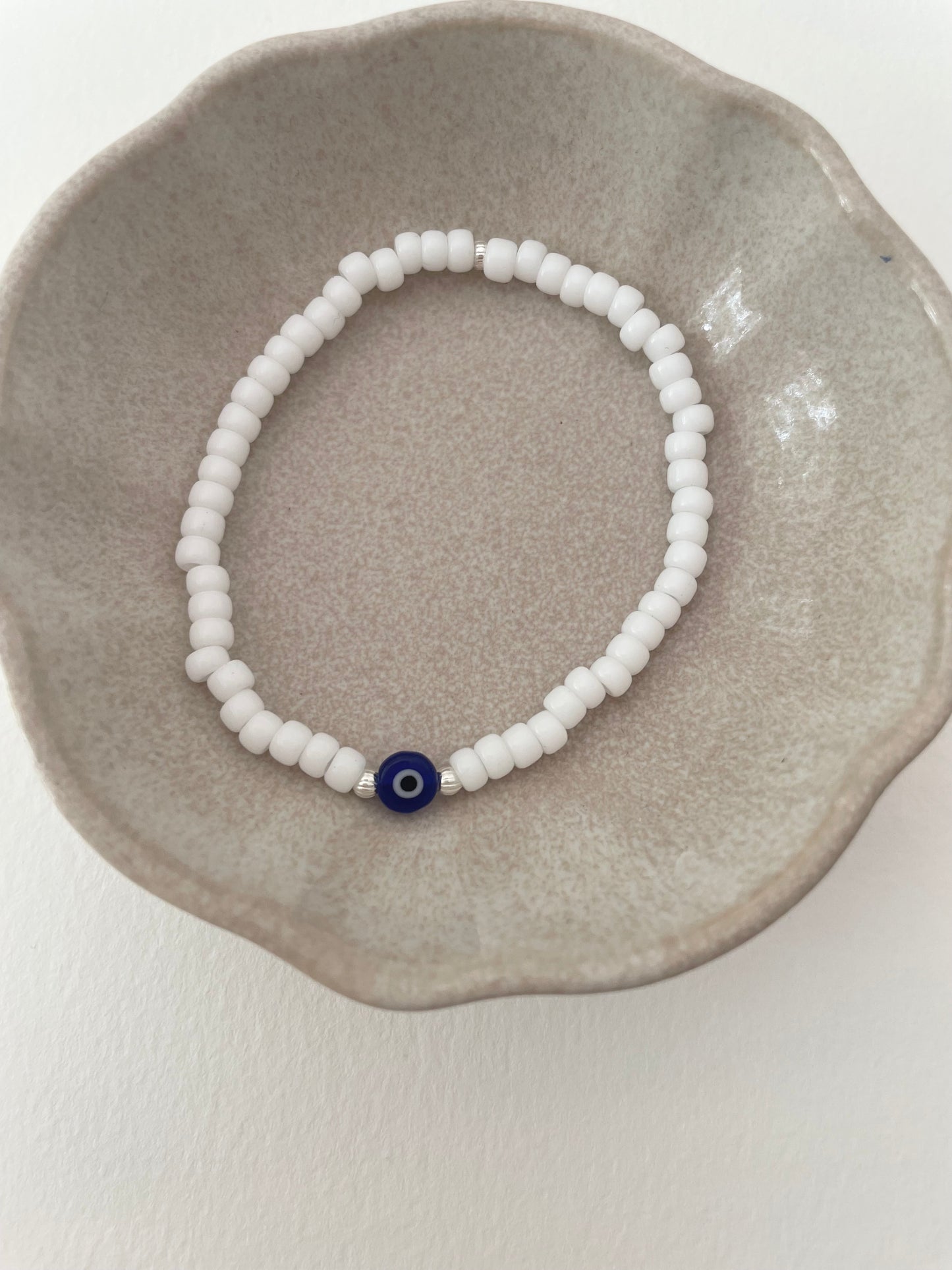 Evil eye bead bracelet