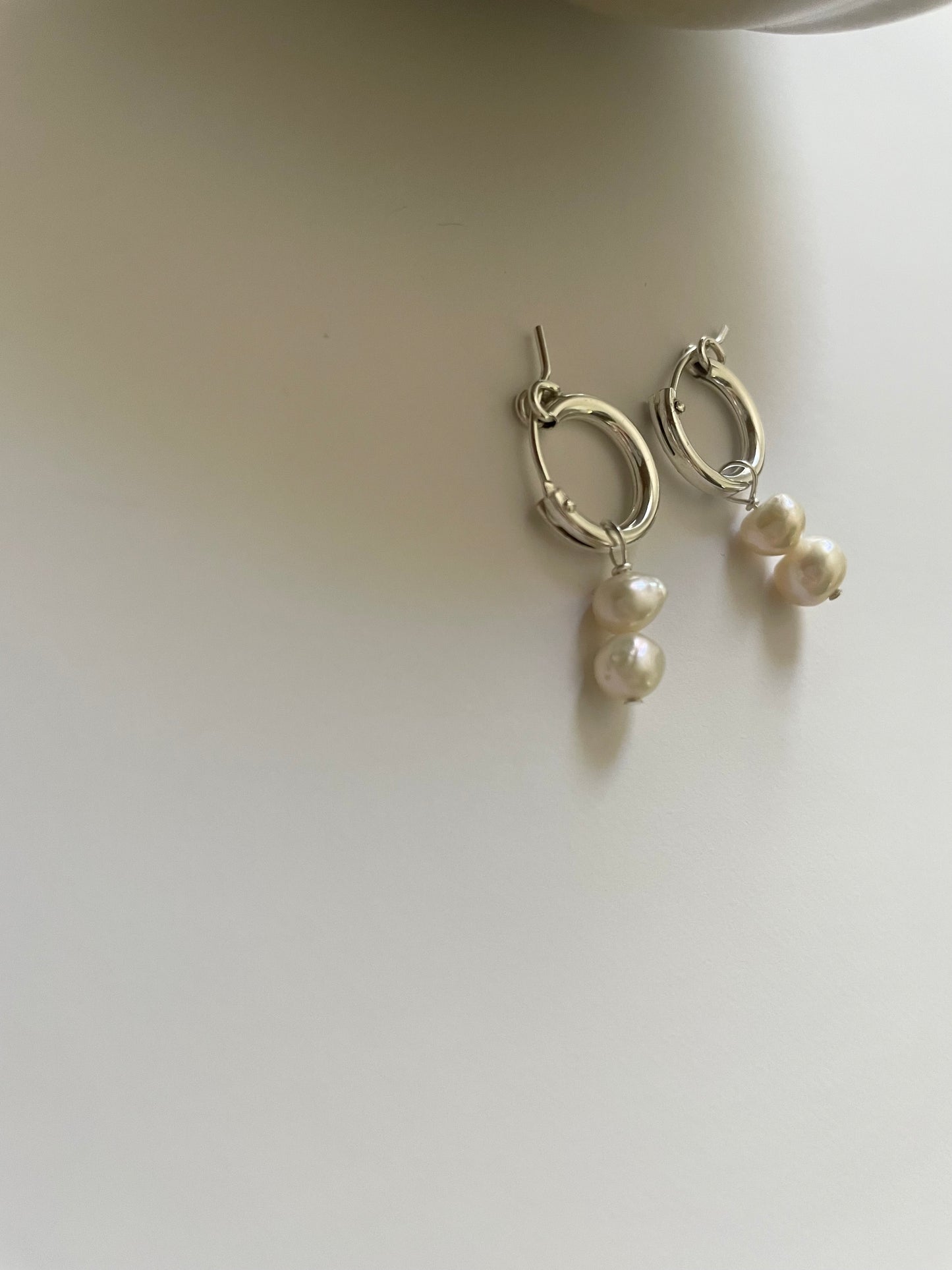 Bonnie pearl hoop earrings