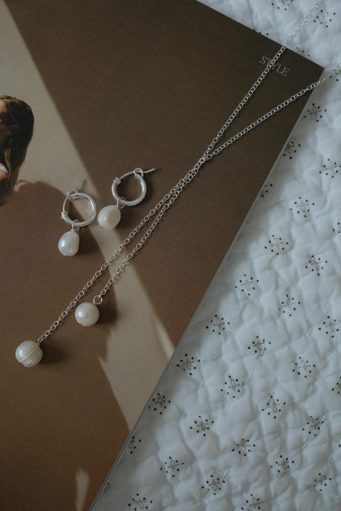 Milla Pearl droplet necklace